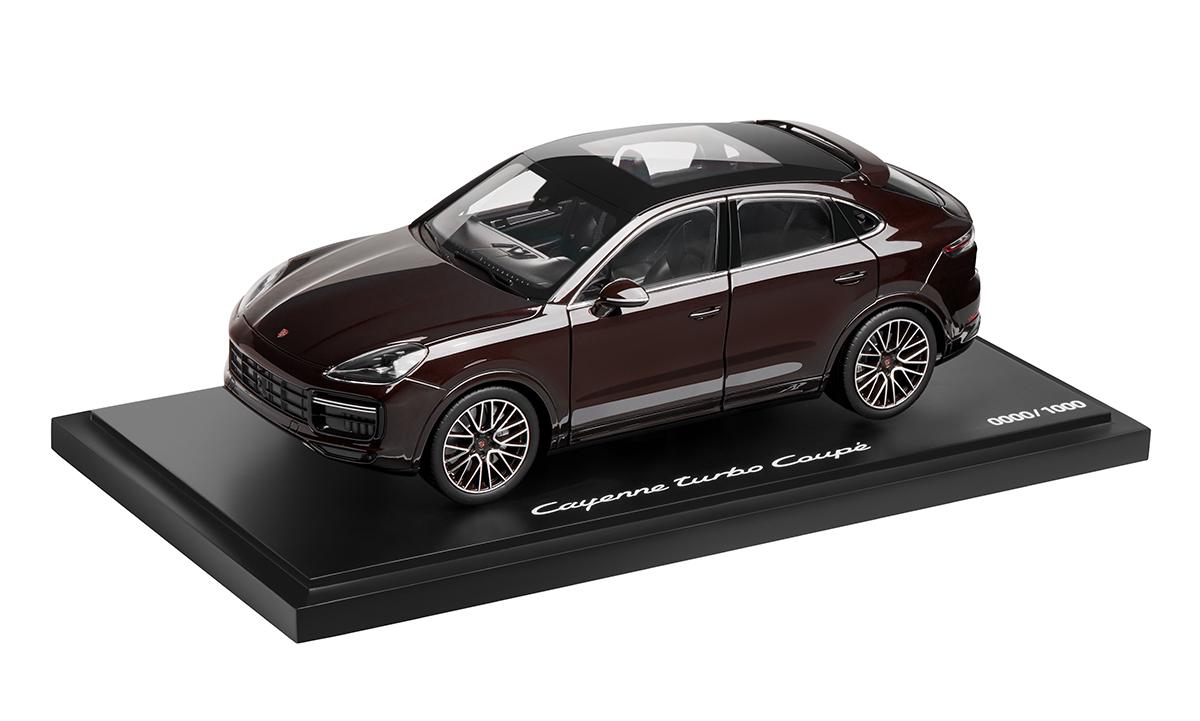 Модель автомобиля 1:18 Porsche Cayenne Turbo Coupe E3 Limited Edition Mahogany Metallic (WAP0213190K)