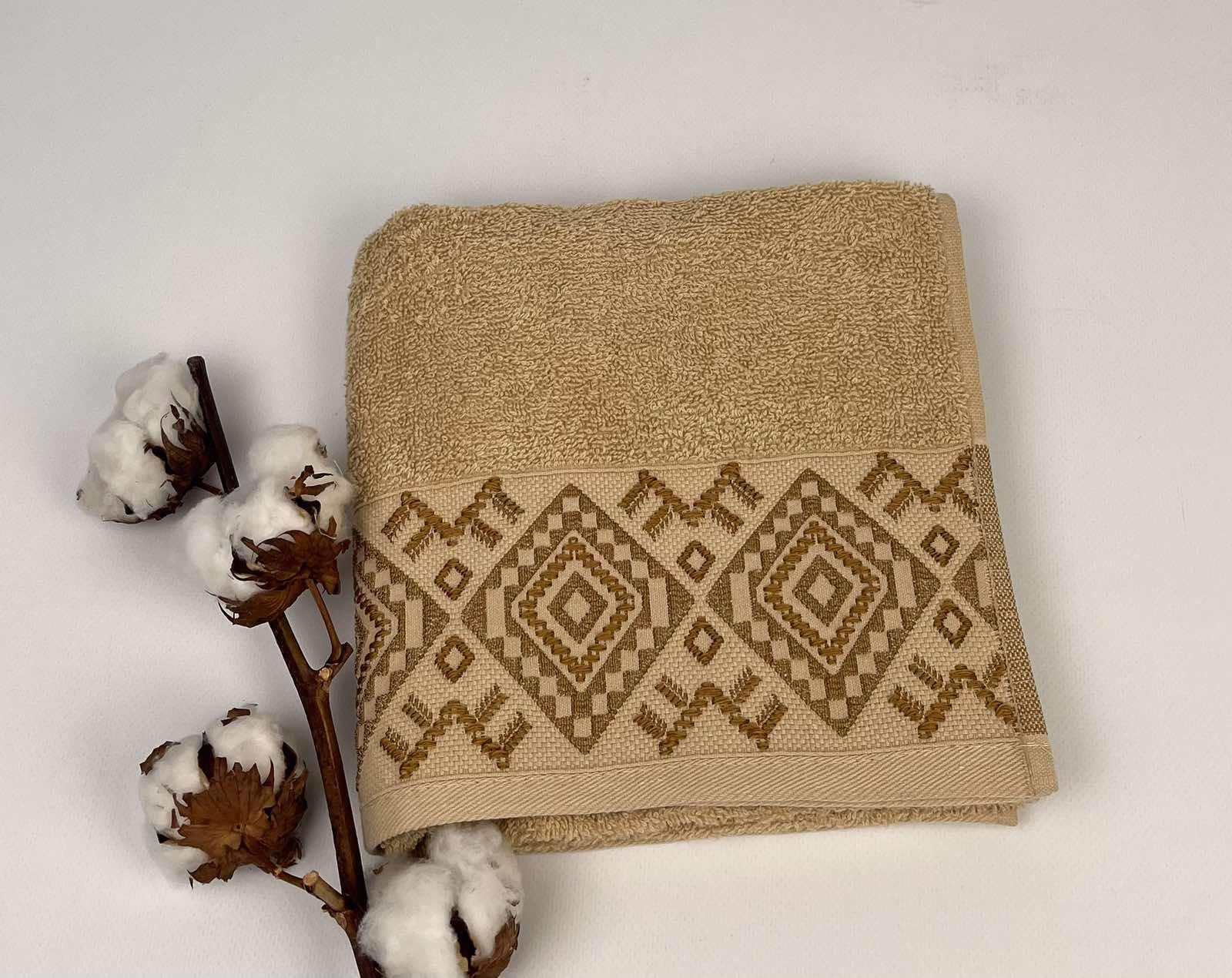 Полотенце Altinbasak Pera Freya 50x90 см Бежевый (CN28118) - фото 1 Полотенце Altinbasak Pera Freya 50x90 см Бежевый (CN28118) - фото 1