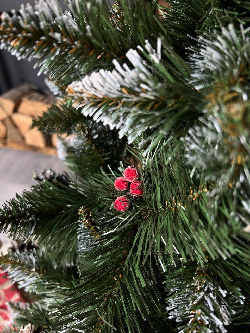 Искусственная елка заснеженная Элитная с шишками и калиной 1,7 м Зеленый (YA678200) - фото 2 Искусственная елка заснеженная Элитная с шишками и калиной 1,7 м Зеленый (YA678200) - фото 2