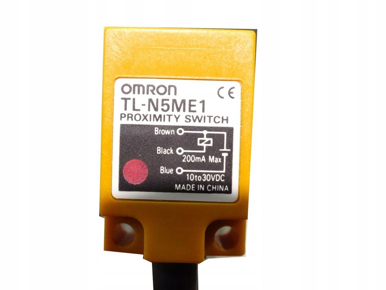 Індуктивний датчик наближення Omron TL-N5ME1 Індуктивний датчик наближення Omron TL-N5ME1
