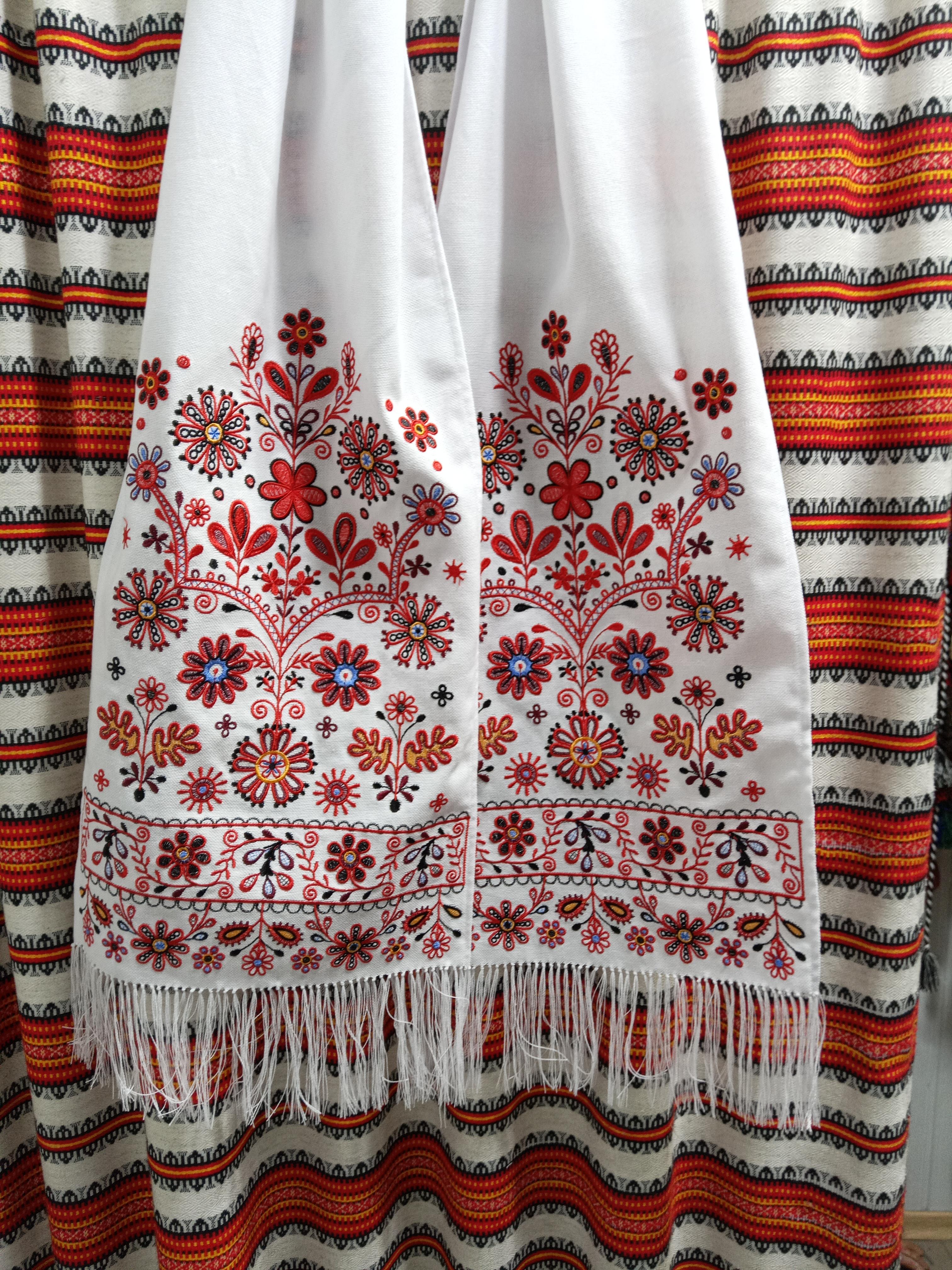 Рушник вишиваний на домотканому полотні (03218) - фото 16 Рушник вишиваний на домотканому полотні (03218) - фото 16