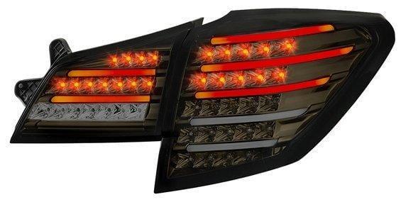 Фонари задние Subaru Outback