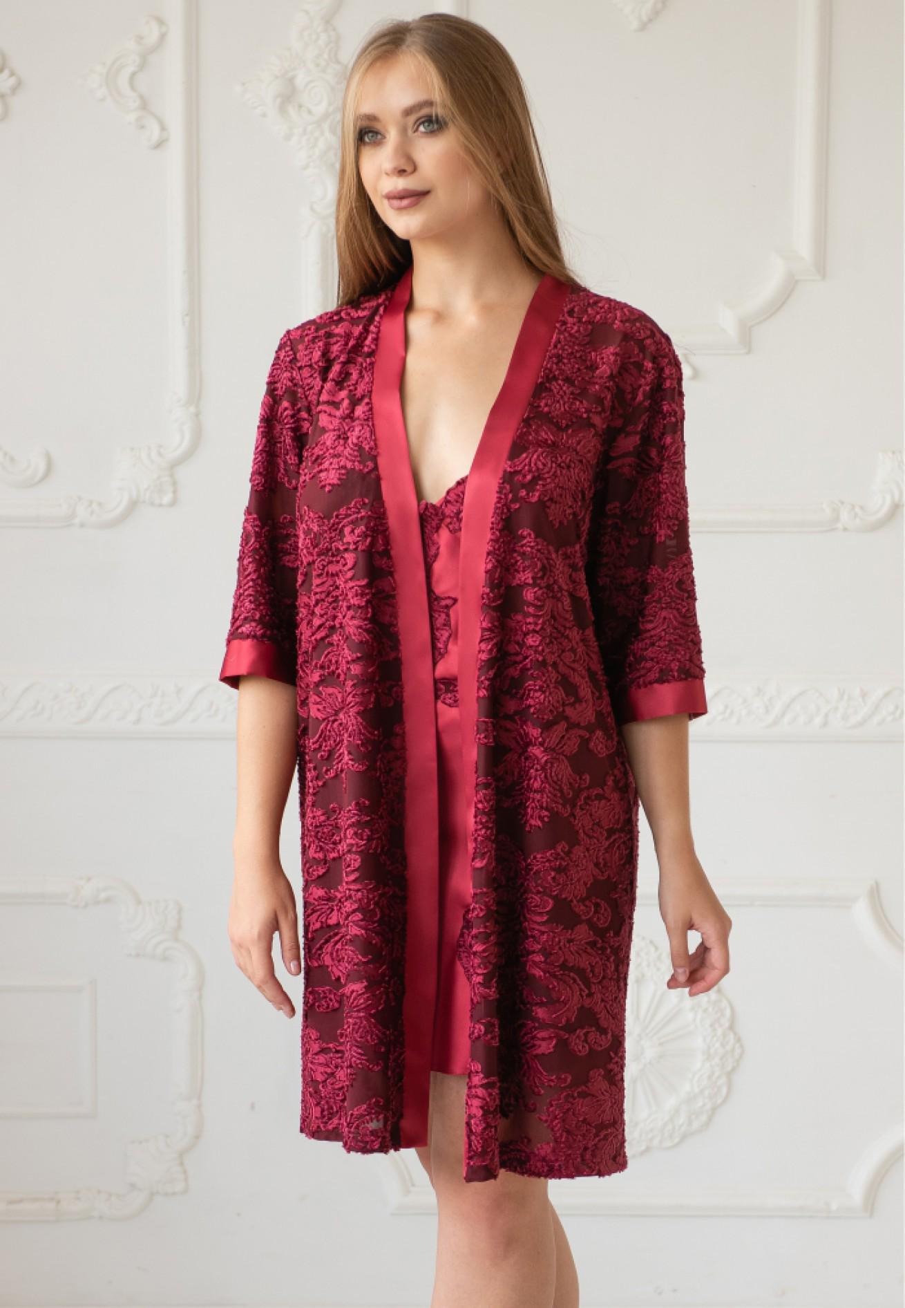 Халат женский короткий Komilfo Florida 2165 S Бордовый (8563) Халат женский короткий Komilfo Florida 2165 S Бордовый (8563)