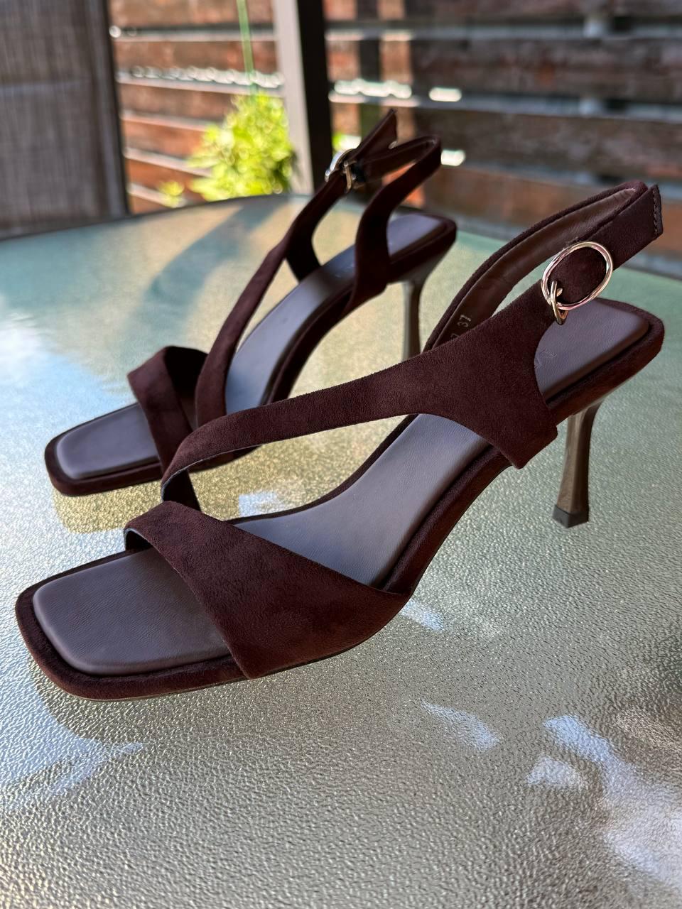 Босоножки женские Meideli 6565-7 на шпильке с перекрестными ремешками р. 39 Коричневый (7086)