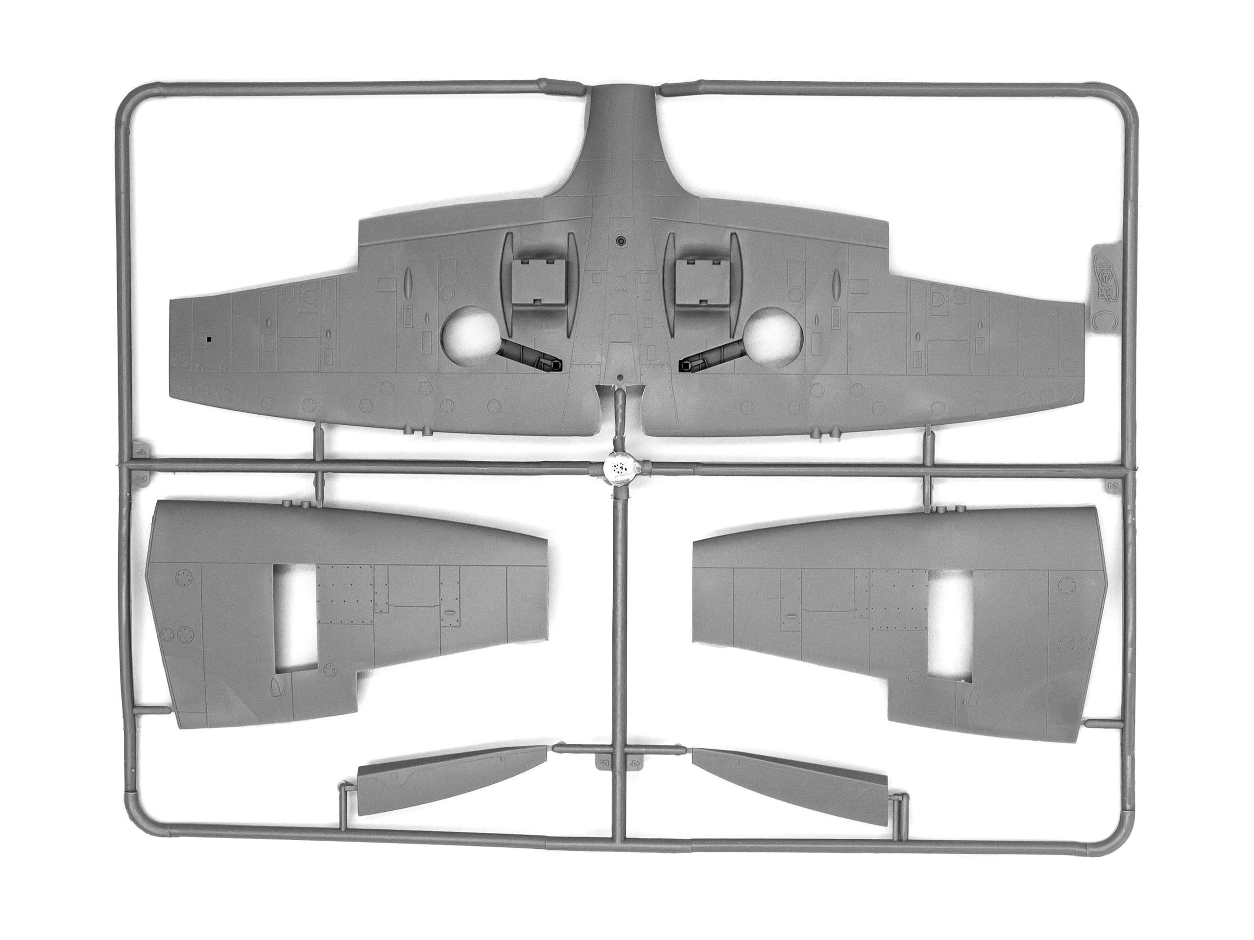 Сборная модель ICM Спитфайр Mk.VIII истребитель ВВС США 2 Мировой войны (48065) - фото 3