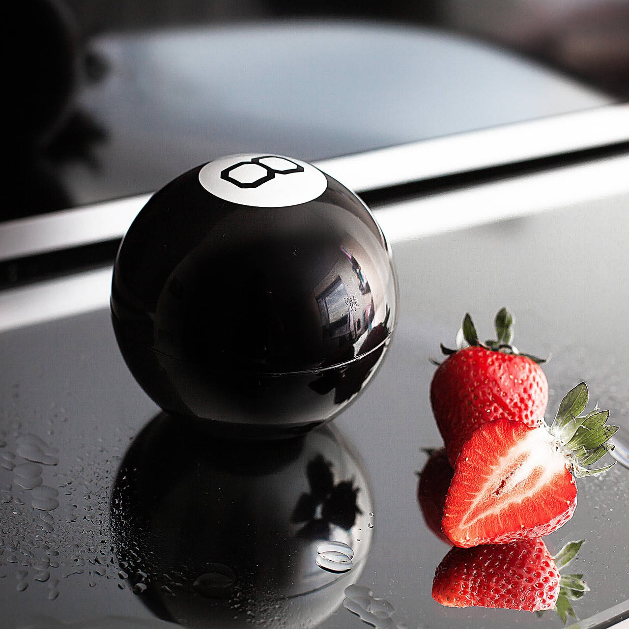 Магический шар предсказаний Magic 8 Ball 20 ответов 10 см Черный - фото 7