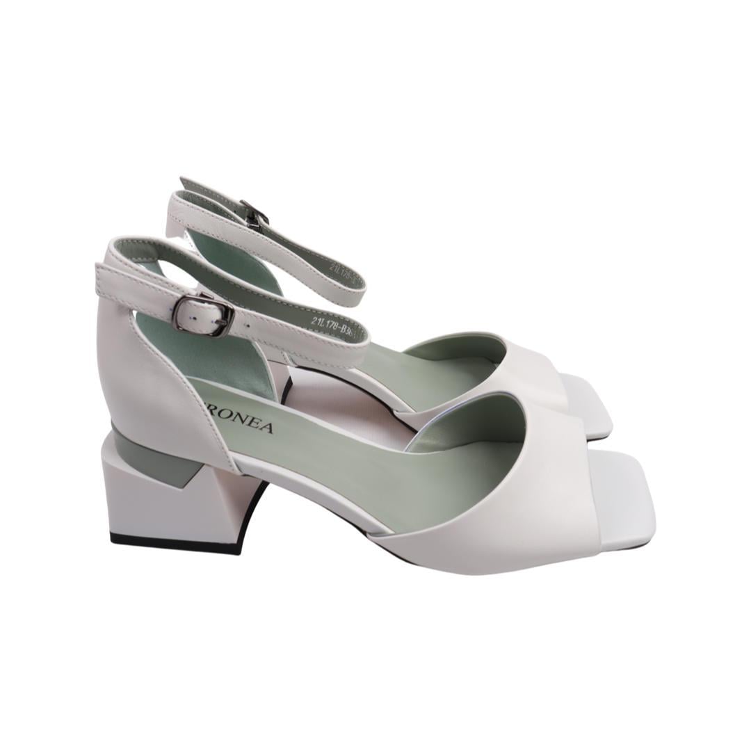 Босоножки женские Geronea из кожи р. 39 Белый (999-22LB)