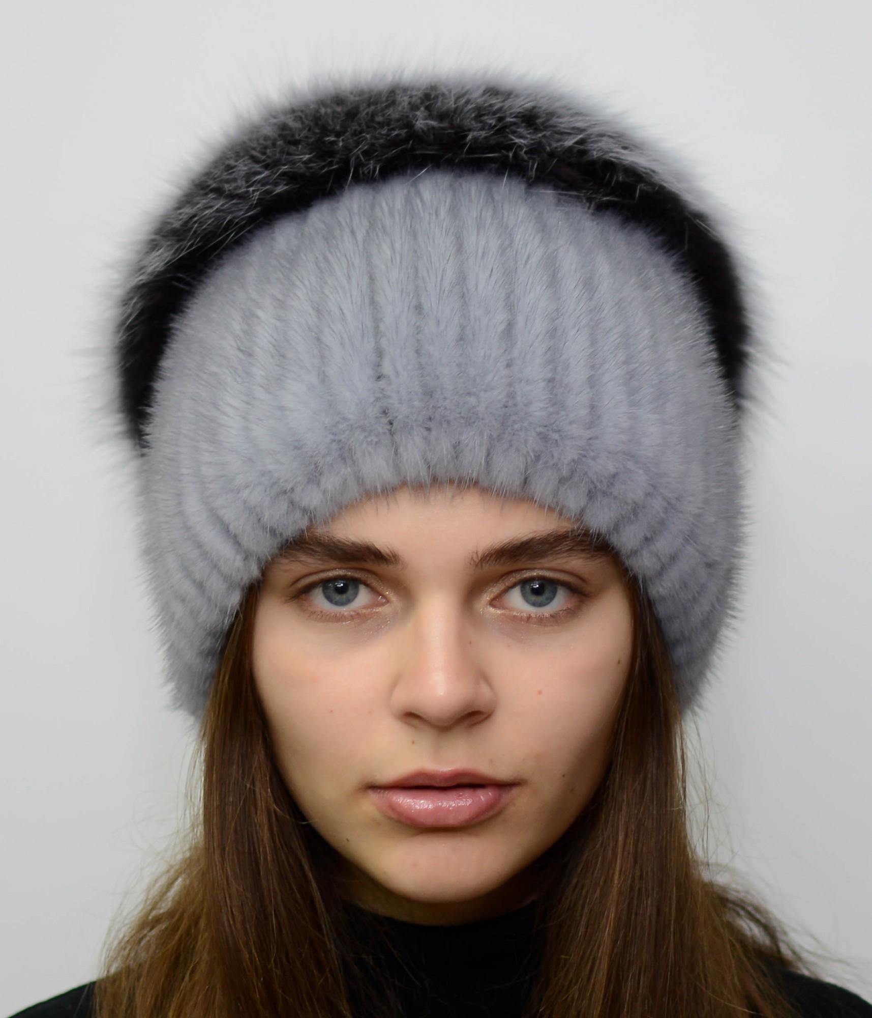 Шапка з в'язаної норки Меховой стиль Бабка-розріз з помпоном натуральне хутро M-L Сапфір (117/1)