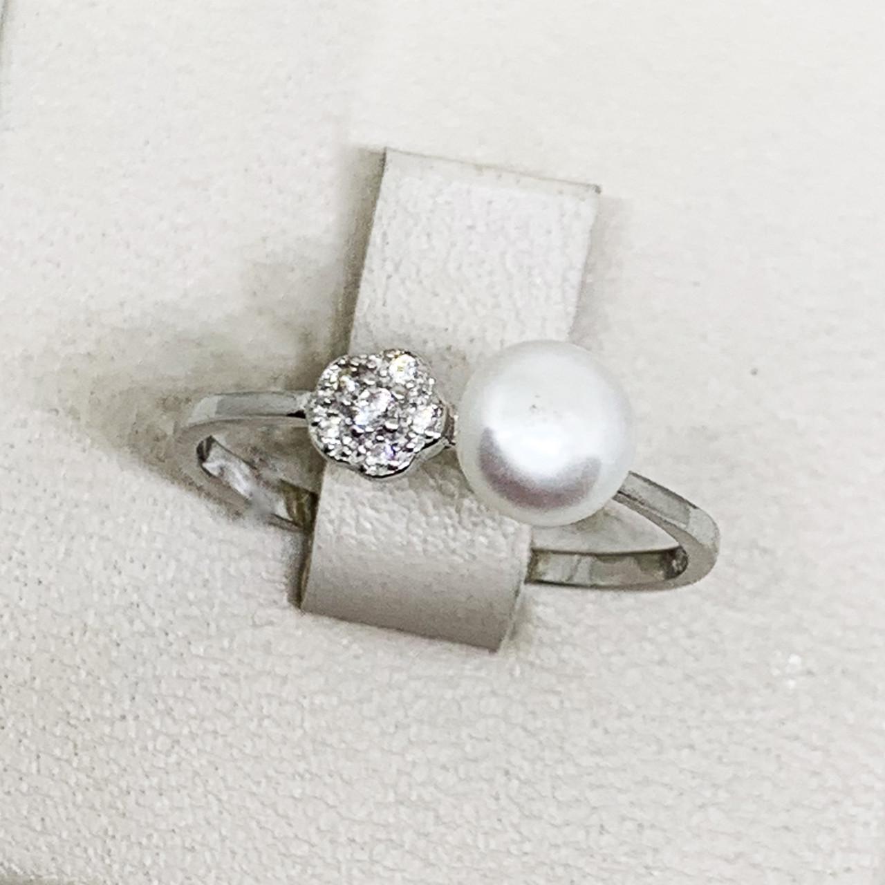 Кольцо серебряное с жемчугом и кубическим цирконием р. 16,5 1,16 г (1688326768)