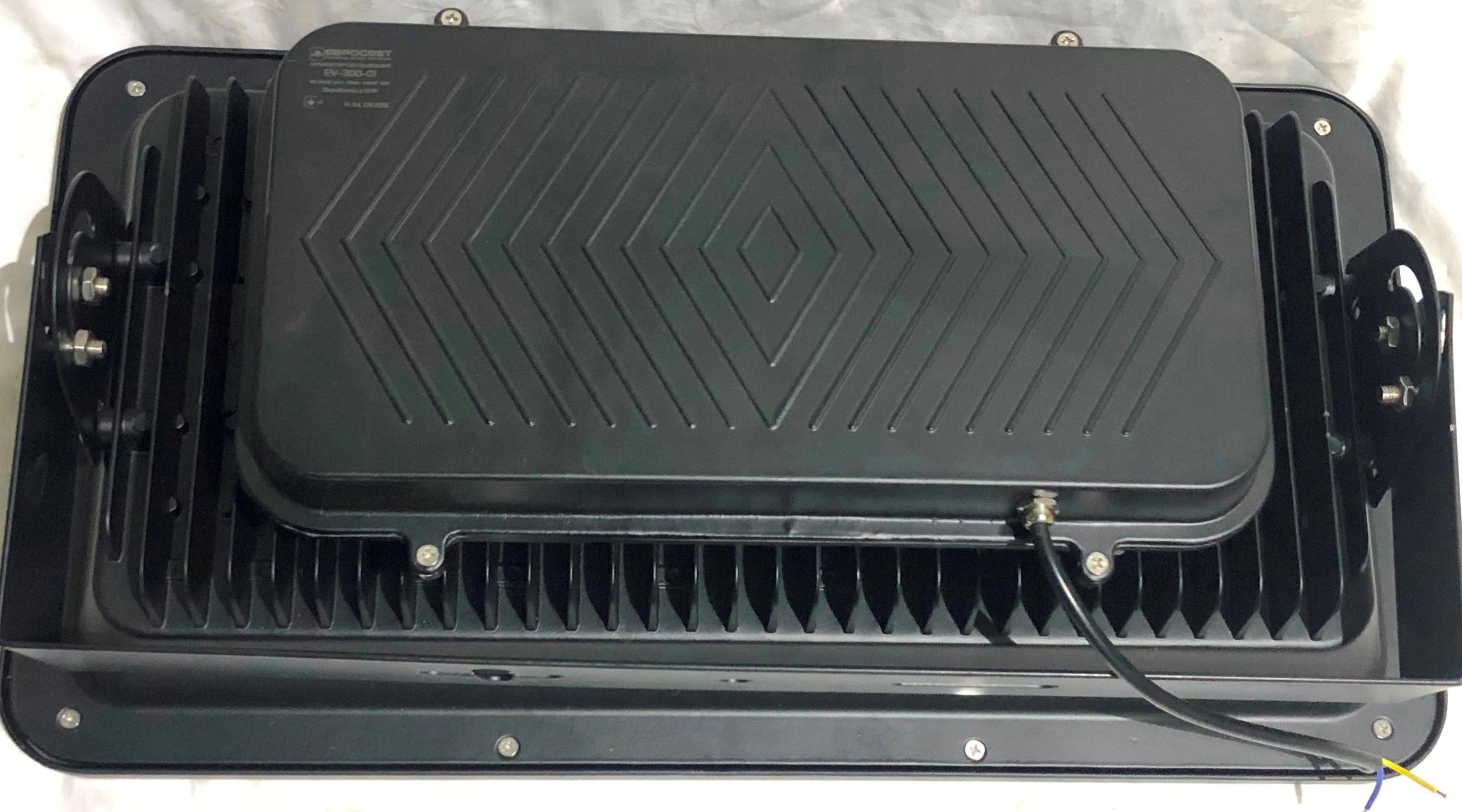 Прожектор світлодіодний ЕВРОСВЕТ EV-300-01 300 Вт 6400К - фото 3