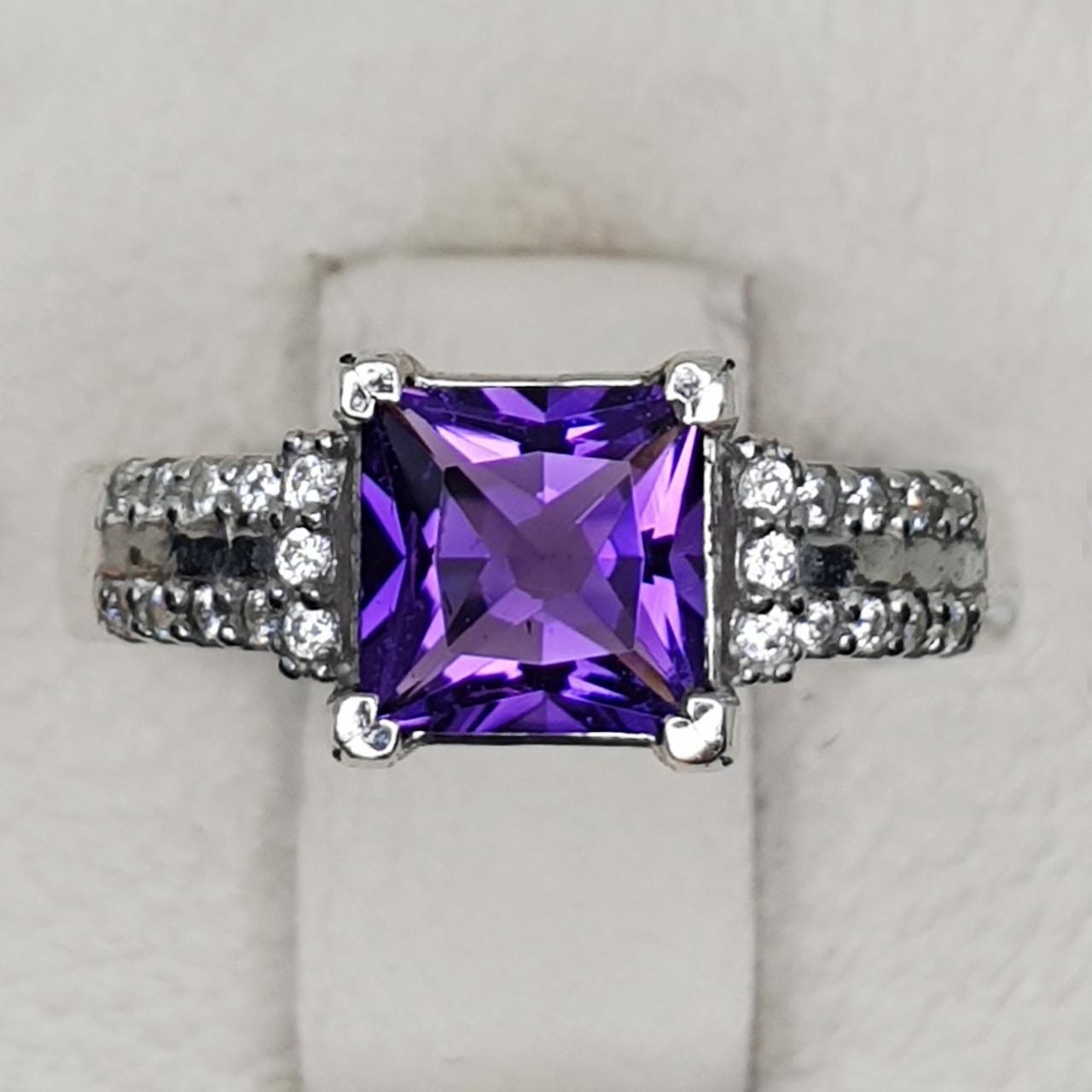 Кольцо серебряное с аметистом р. 16,5 2,90 г (1428219086)