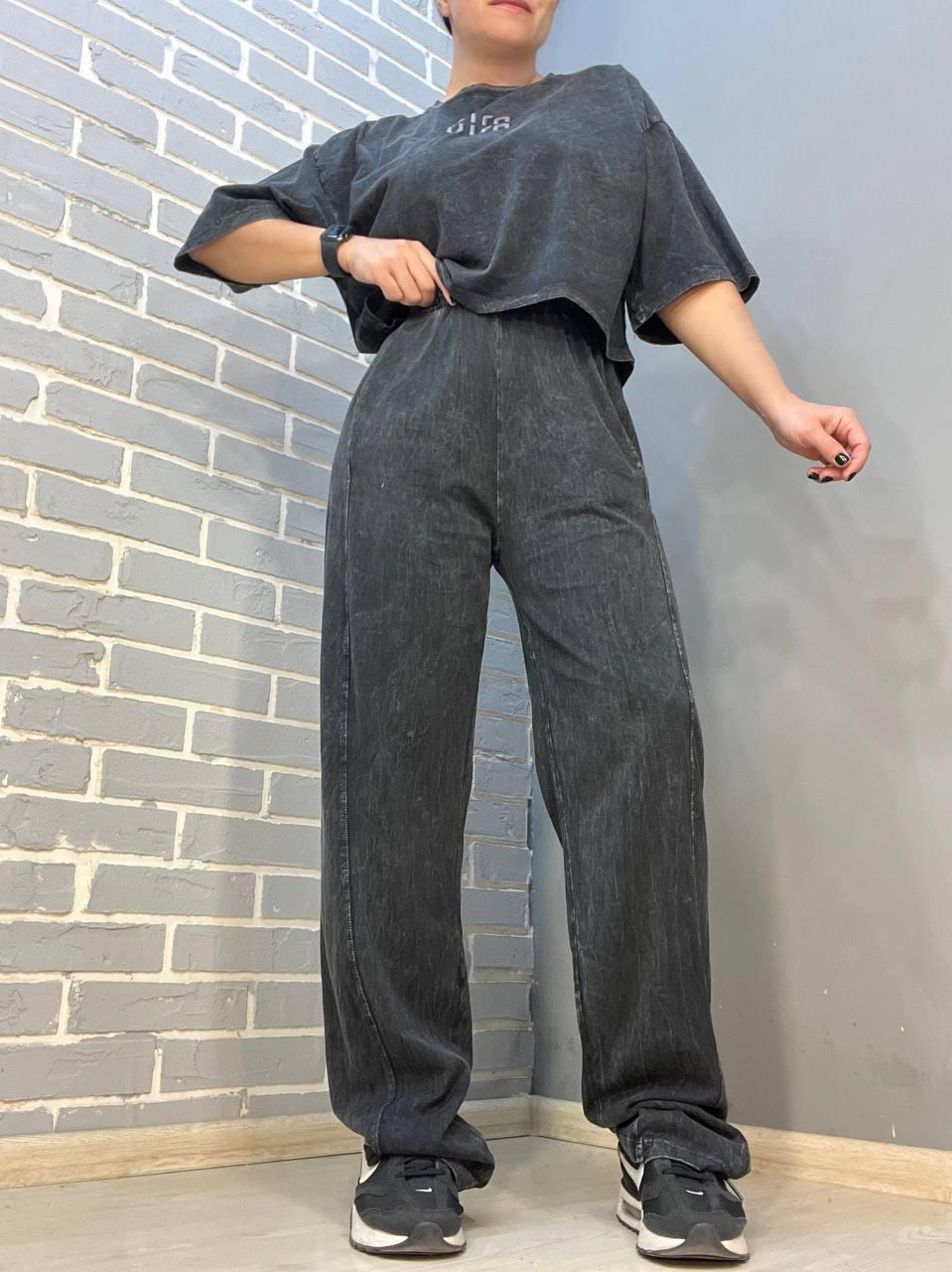 Костюм женский COAST MODA 4207 вареный с короткой футболкой и брюками M Черный (1649) - фото 4 Костюм женский COAST MODA 4207 вареный с короткой футболкой и брюками M Черный (1649) - фото 4