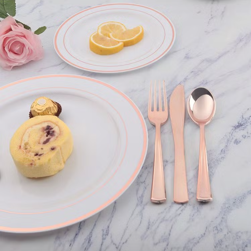 Набір пластикових столових приборів ножі виделки ложки 18 шт. Рожеве золото - фото 13 Набір пластикових столових приборів ножі виделки ложки 18 шт. Рожеве золото - фото 13