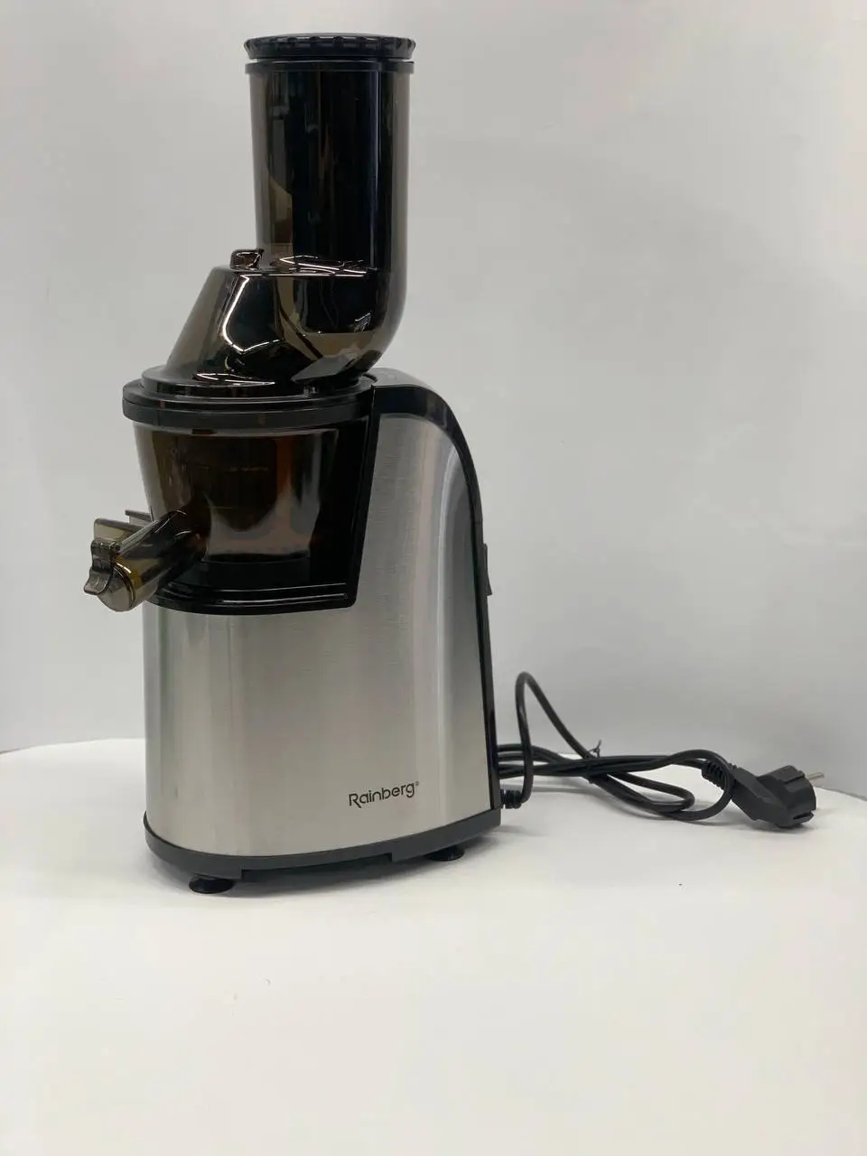 Соковыжималка центрифужная Rainberg RB-2284 электрическая Серый (GR-04826) - фото 4 Соковыжималка центрифужная Rainberg RB-2284 электрическая Серый (GR-04826) - фото 4