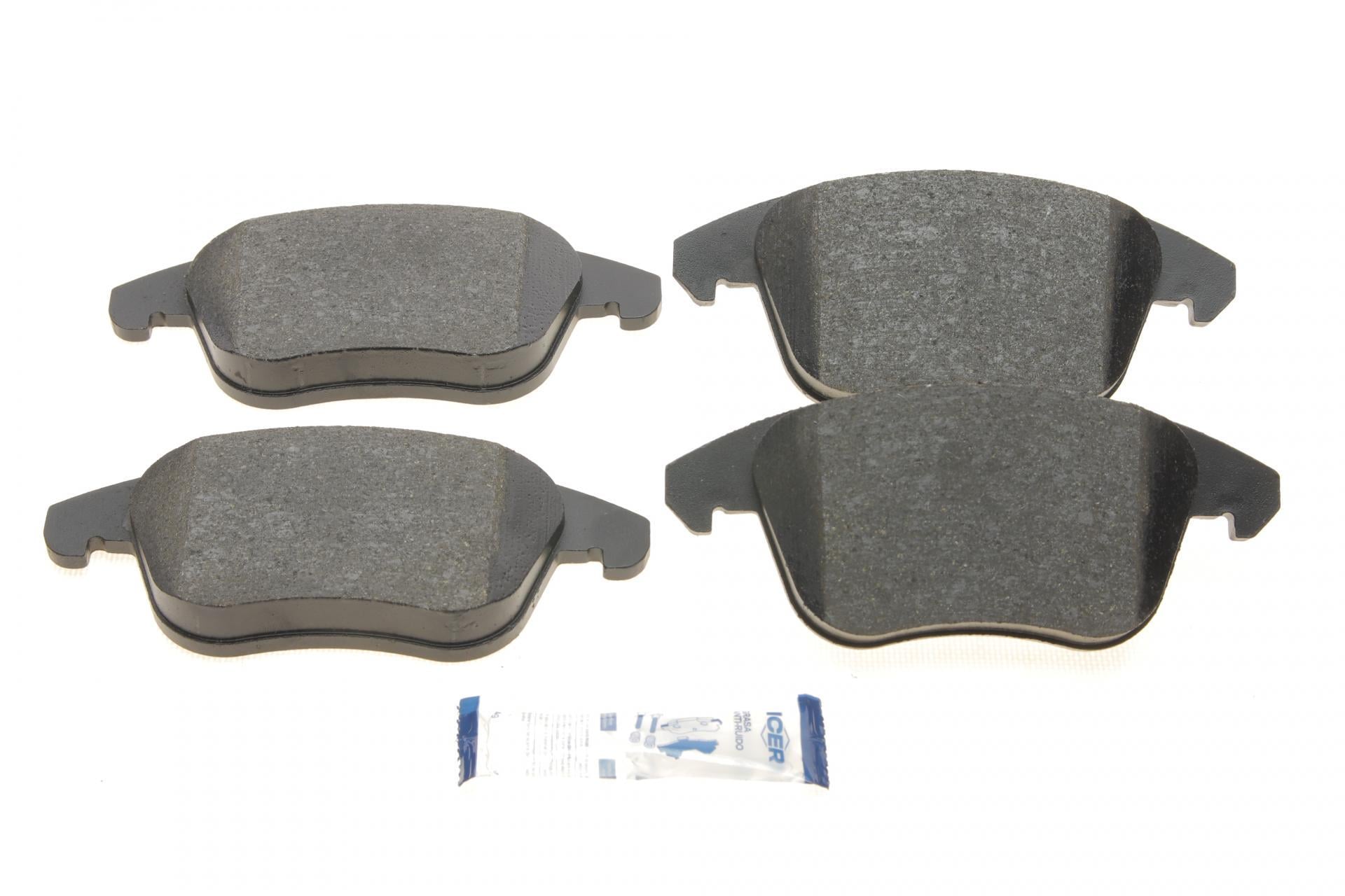 Тормозные колодки передние ICER для Citroen C4 04-/Peugeot 207/307/308/3008 02- (181866-200)