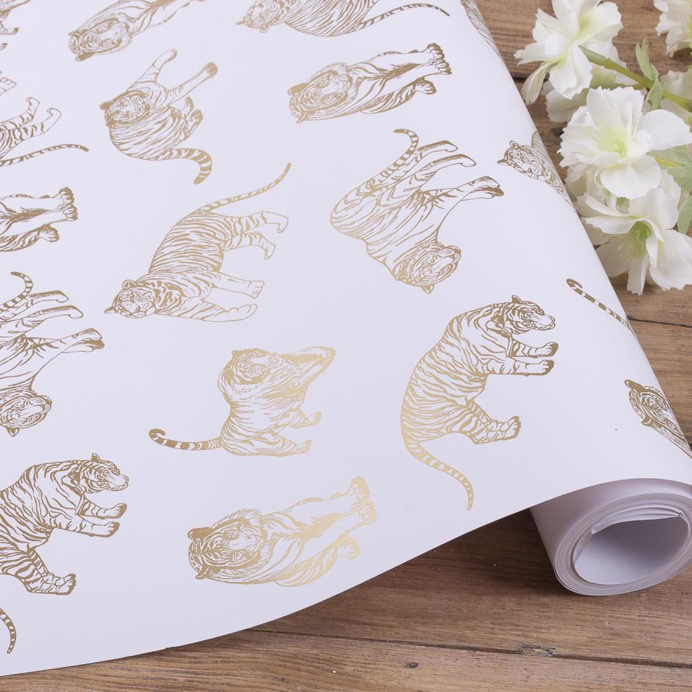 Подарочная бумага новогодний Символ года тигр 70 см х 10 м (3832-17)