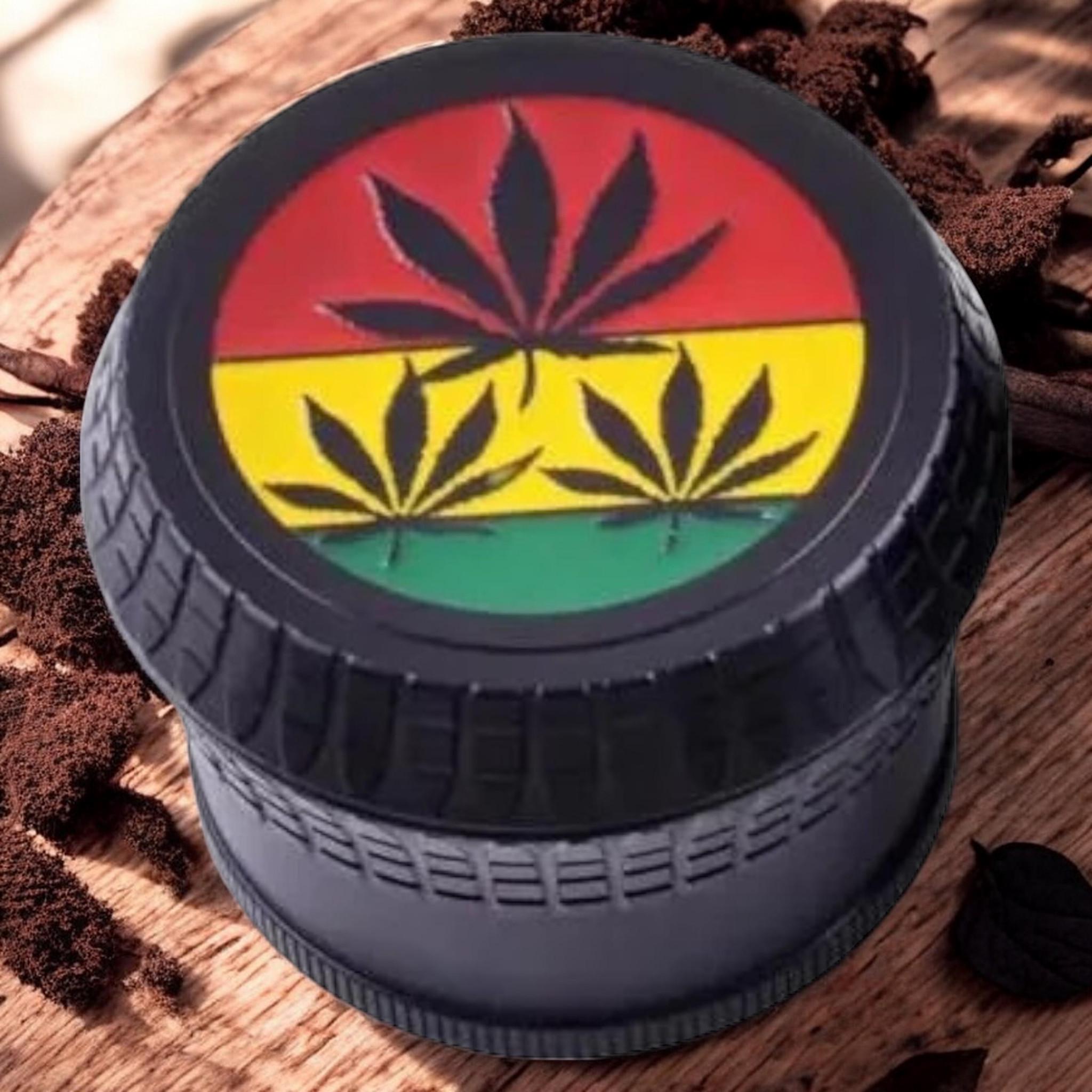 Гриндер для подрібнення тютюну Grinder Three Hemp Leaves Black