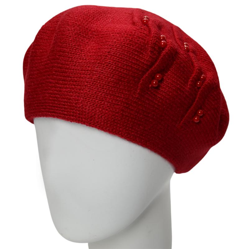 Берет женский шерстяной двойной Lirus Рябина украшена бусинами Красный