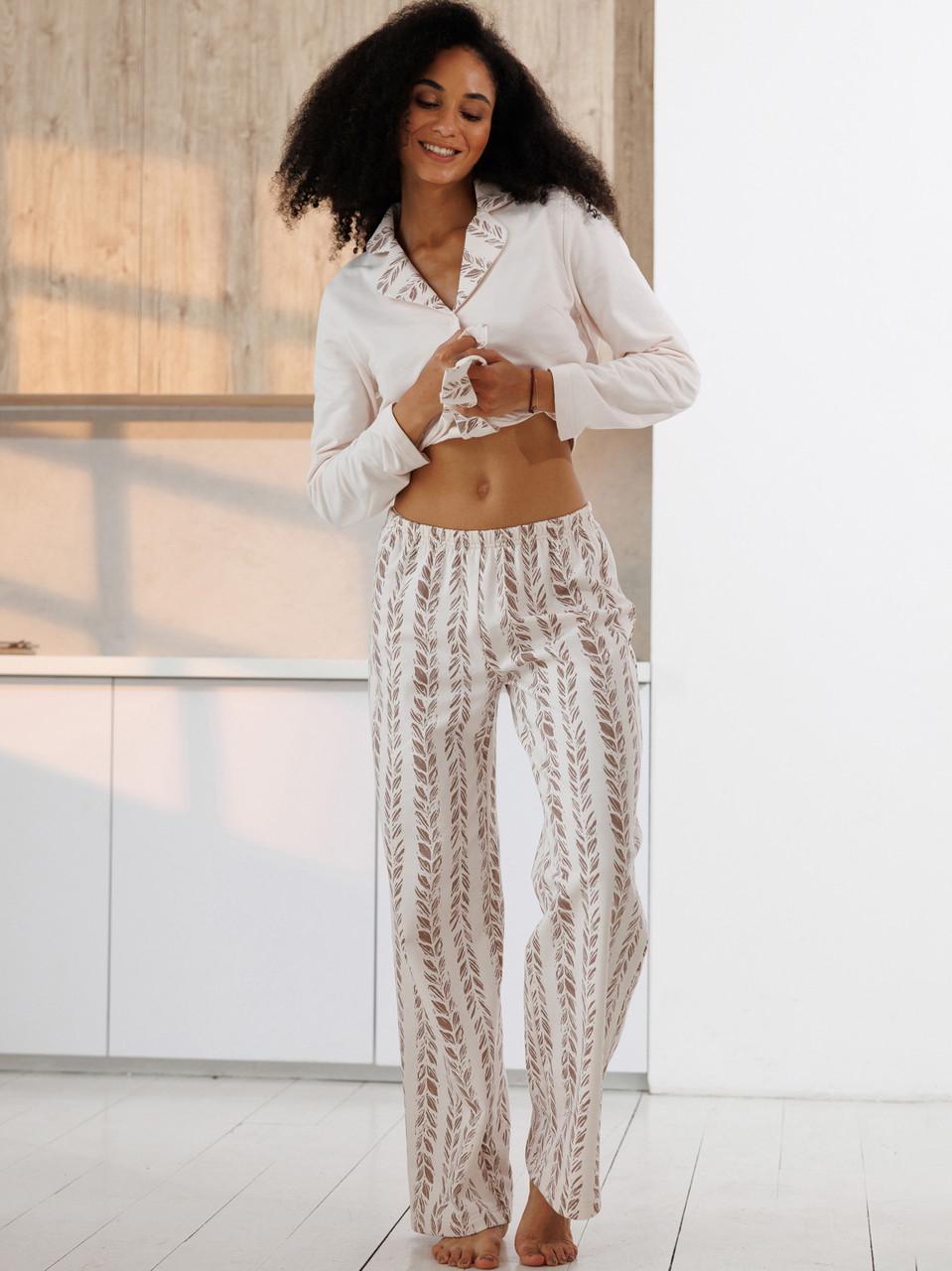 Піжама жіноча Roksanа сорочка вільного крою/штани з принтом байка XL Бежевий (1826/30016) - фото 4 Піжама жіноча Roksanа сорочка вільного крою/штани з принтом байка XL Бежевий (1826/30016) - фото 4