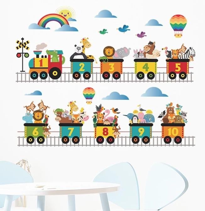 Наклейка виниловая на стену Паровозик с животными Animal Lovely лист 40х60 см (Б250-6)
