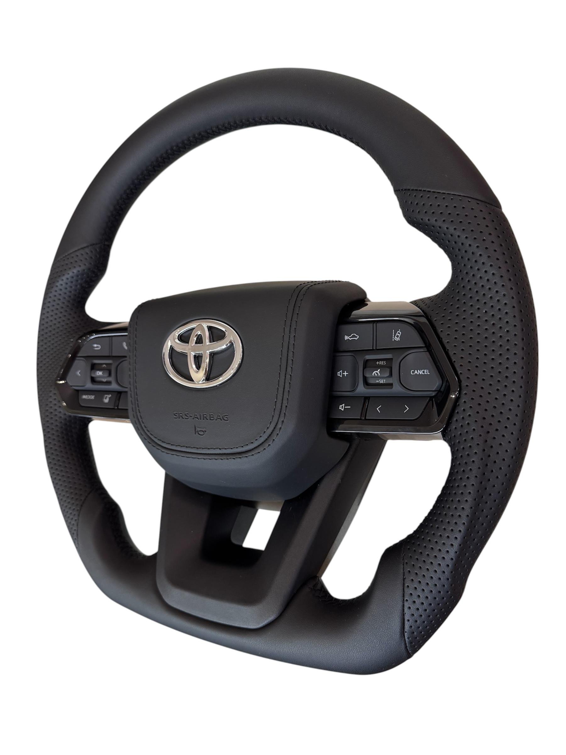 Руль для Toyota Land Cruiser 200/Prado 150 кожа со скошенным низом подушка из кожи хром (29452383) - фото 4 Руль для Toyota Land Cruiser 200/Prado 150 кожа со скошенным низом подушка из кожи хром (29452383) - фото 4