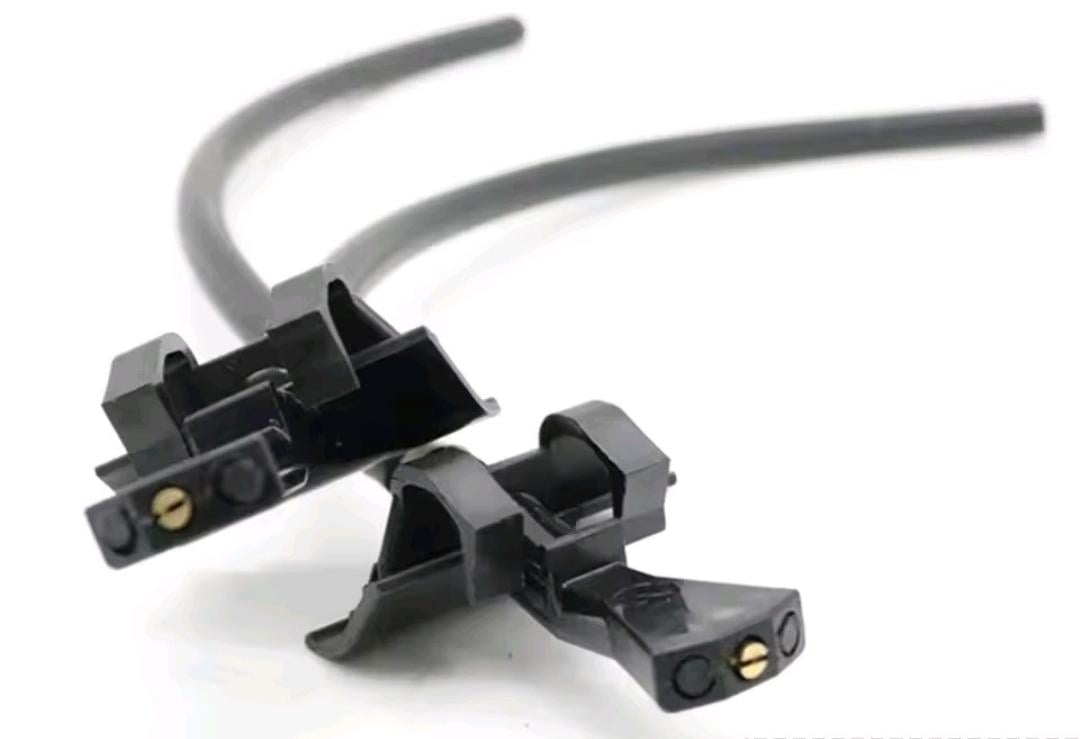 Форсунки омивача лобового скла веєрні Mitsubishi Outlander 3/Eclipse Croos 2 шт. (27475652)