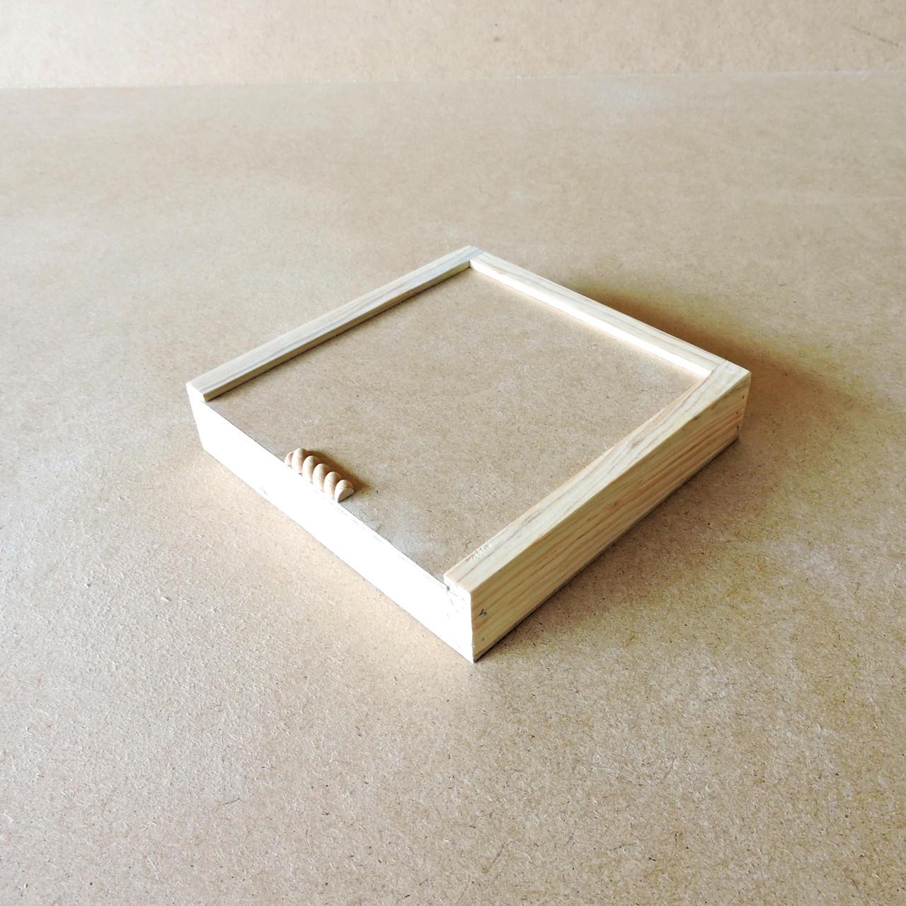 Пенал деревянный Ландыш 20х20х4 см (ПНЛ-01202004) - фото 2 Пенал деревянный Ландыш 20х20х4 см (ПНЛ-01202004) - фото 2