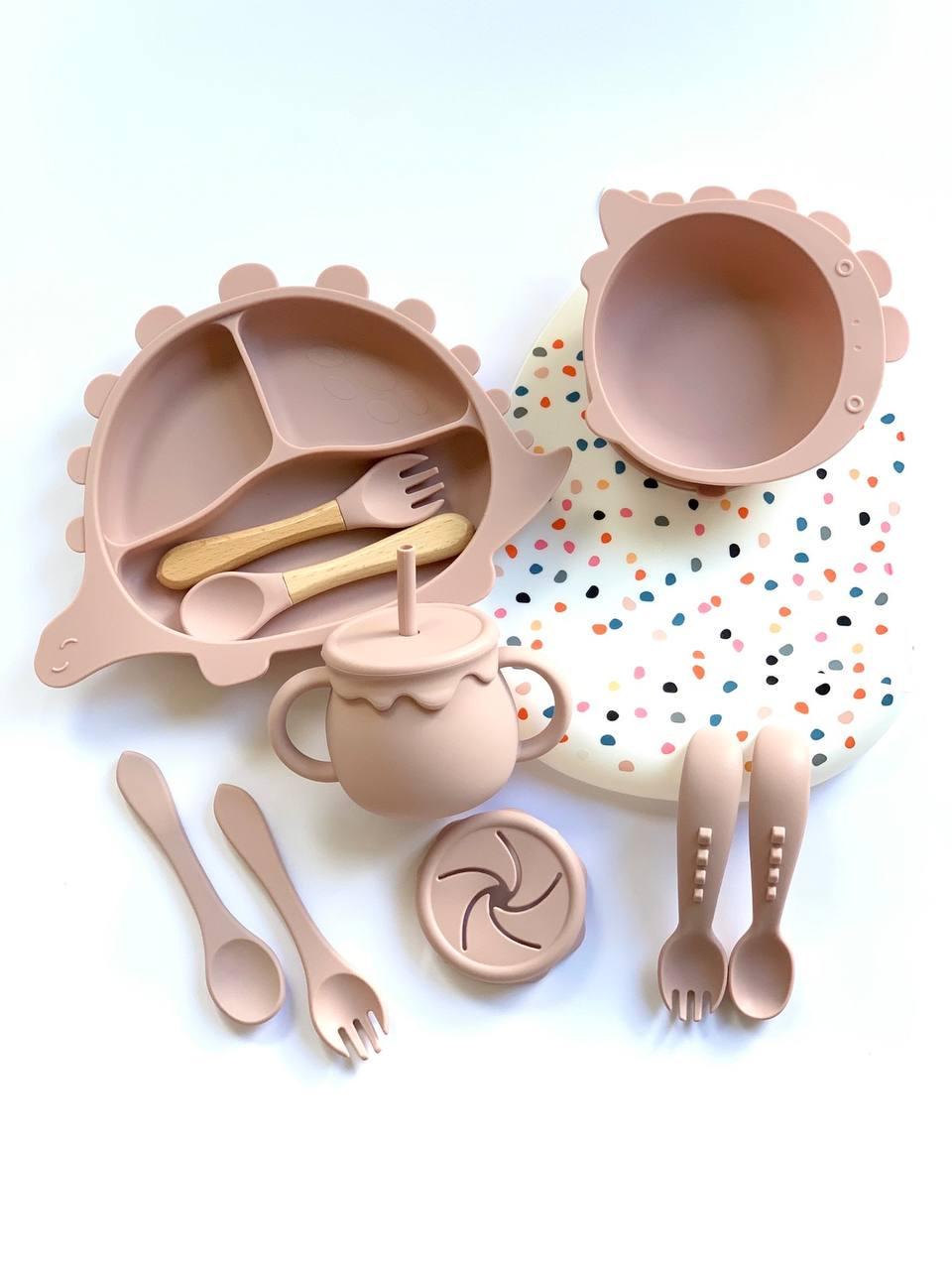 Набор силиконовой посуды для первого прикорма Дино слюнявчик/тарелка на присоске/поильник (2515)