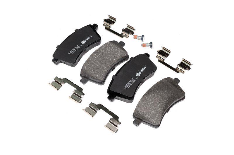 Тормозные колодки дисковые передние Renault Kangoo BREMBO P68044 (P 68044 BREMBO)