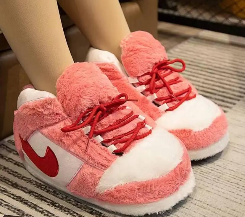 Тапочки Кроссовки домашние плюшевые Розовый (8421365)