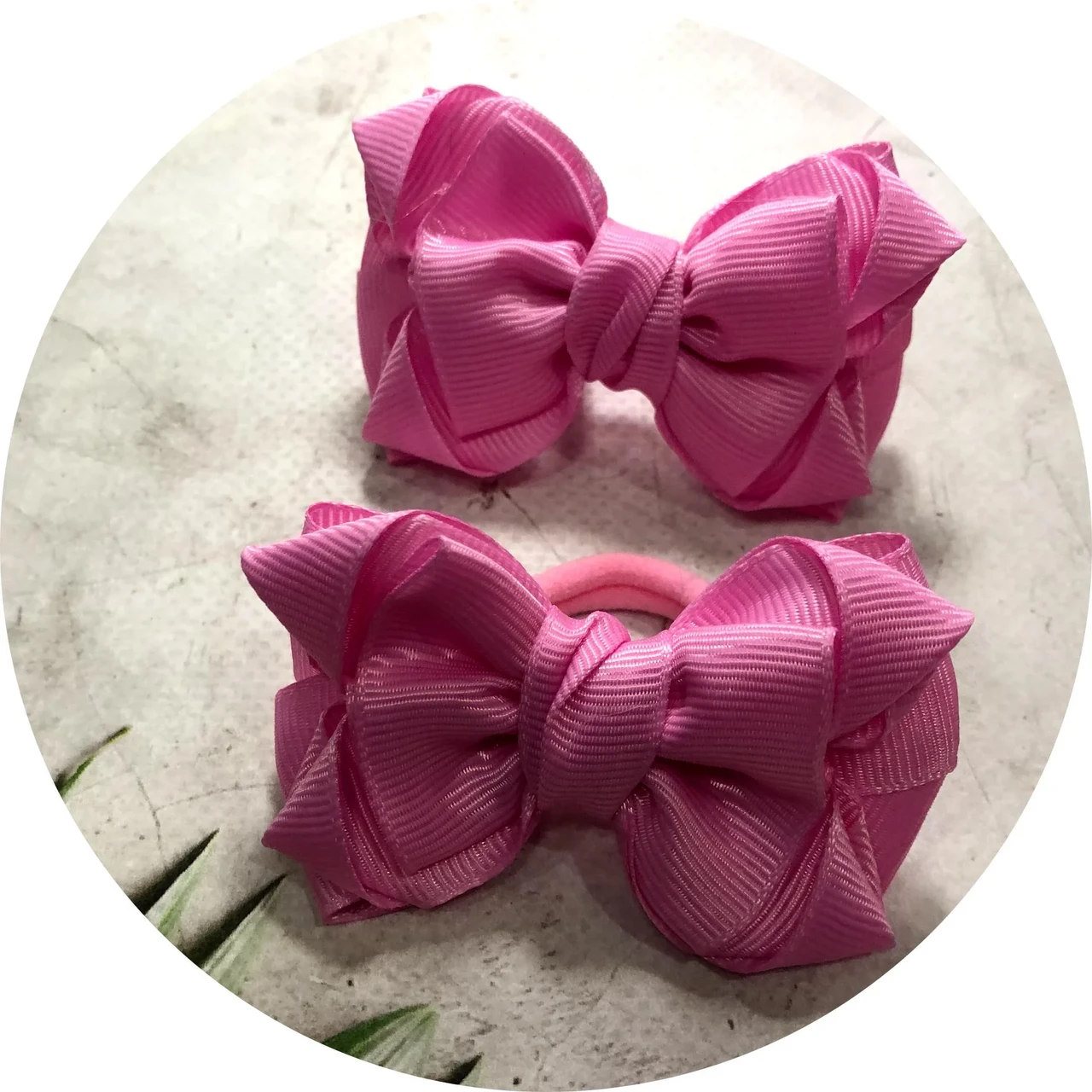 Бантики для волос на резинке 7,5 см 2 шт. Сиренево-розовый (70052) Бантики для волос на резинке 7,5 см 2 шт. Сиренево-розовый (70052)