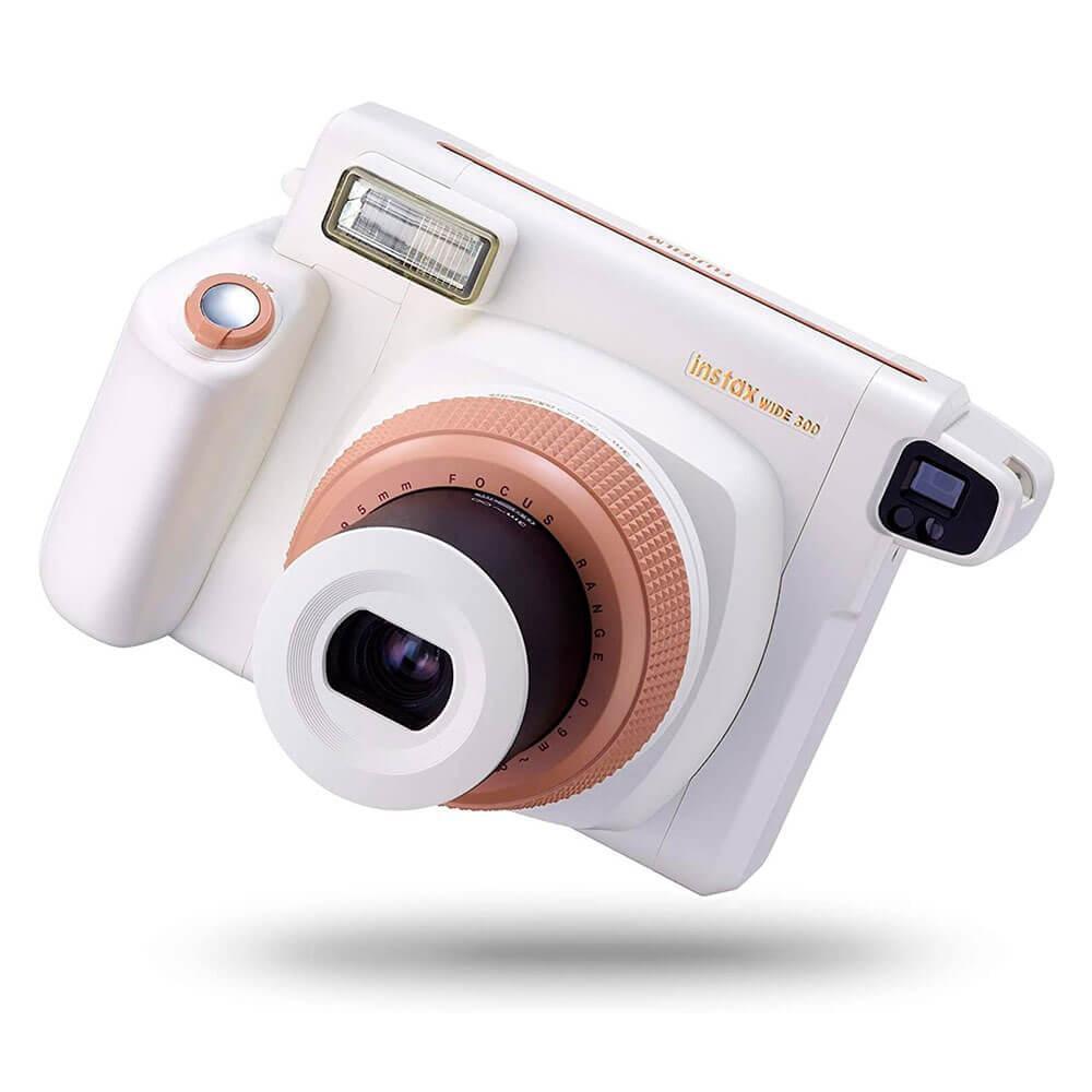 Фотоапарат Fujifilm Instax Wide 300 Toffee (2148686491) - фото 6 Фотоапарат Fujifilm Instax Wide 300 Toffee (2148686491) - фото 6