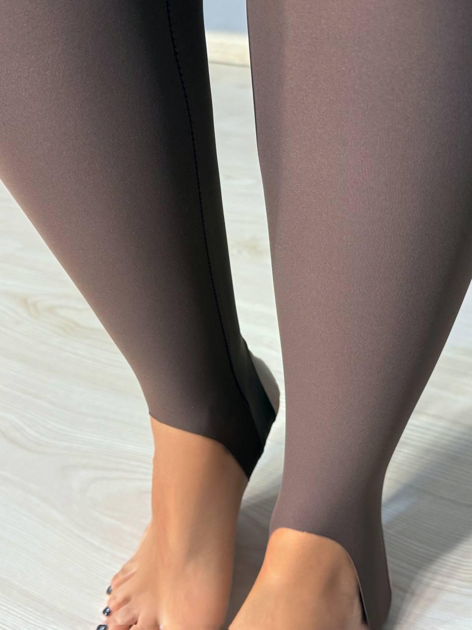 Лосины женские A-N 1721 со штрипками фиксаторами дайвинг с высокой посадкой S Коричневый (4935) - фото 2 Лосины женские A-N 1721 со штрипками фиксаторами дайвинг с высокой посадкой S Коричневый (4935) - фото 2