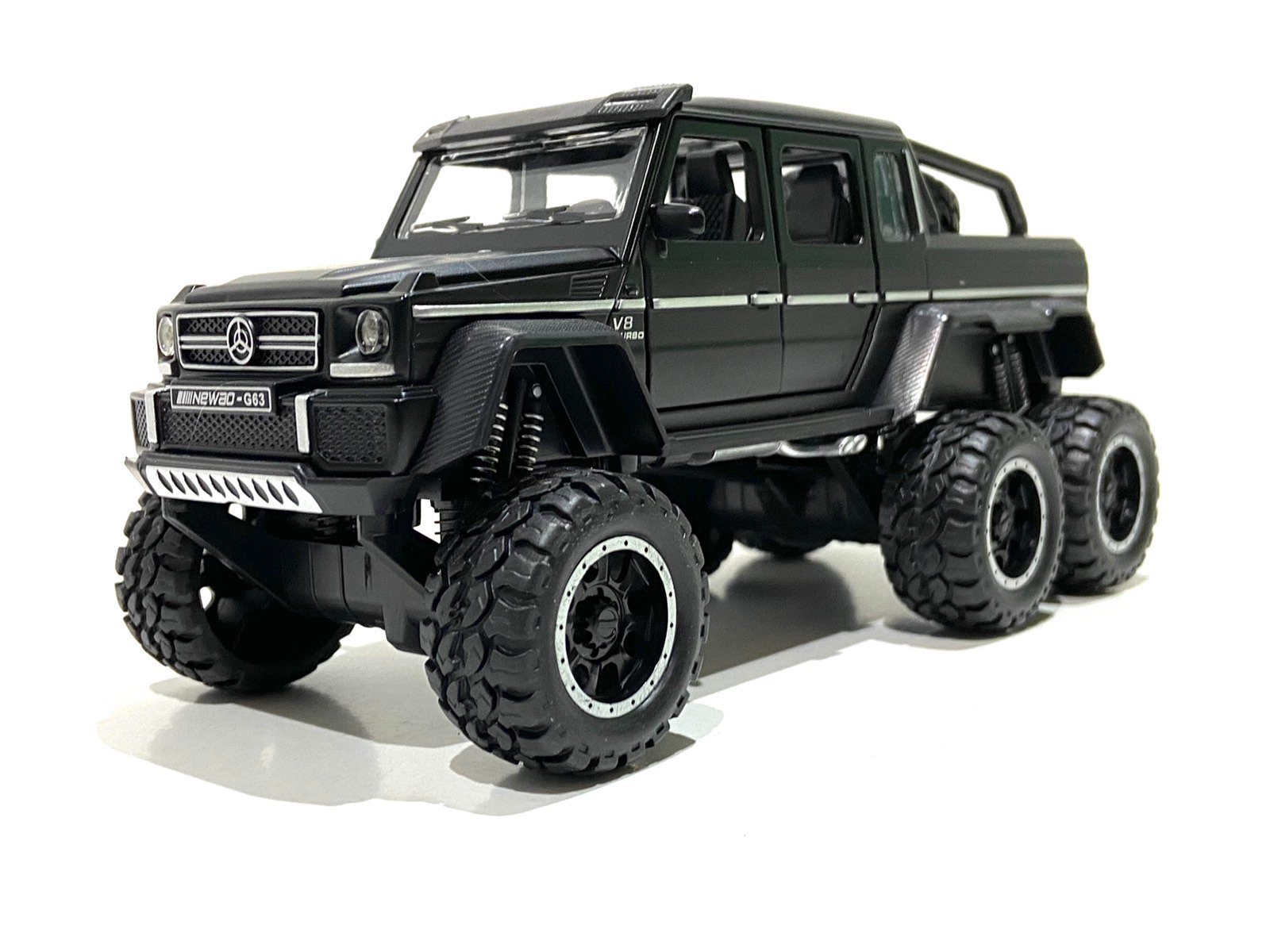 Машинка Автопром Mercedes-Benz G63 Гелендваген 19 см металл подвеска 1:32 Черный (7692)