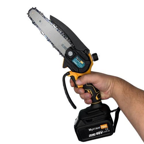 Пила мини Мустанг про цепная 2 аккумулятора 68V 6 mAh (msn) - фото 4 Пила мини Мустанг про цепная 2 аккумулятора 68V 6 mAh (msn) - фото 4