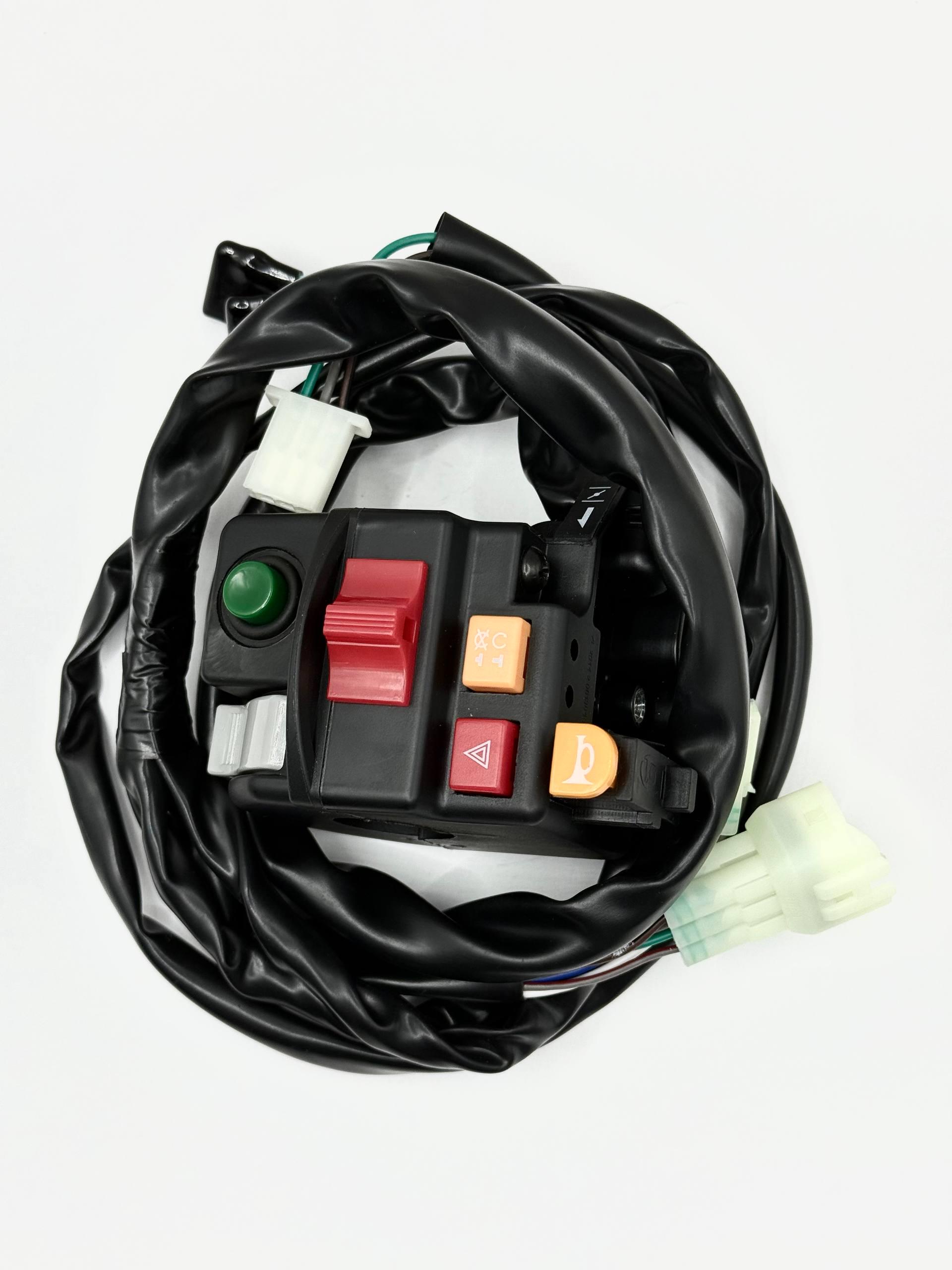 Блок переключателей на руль левый CFMOTO 9010-160600 (KL34)