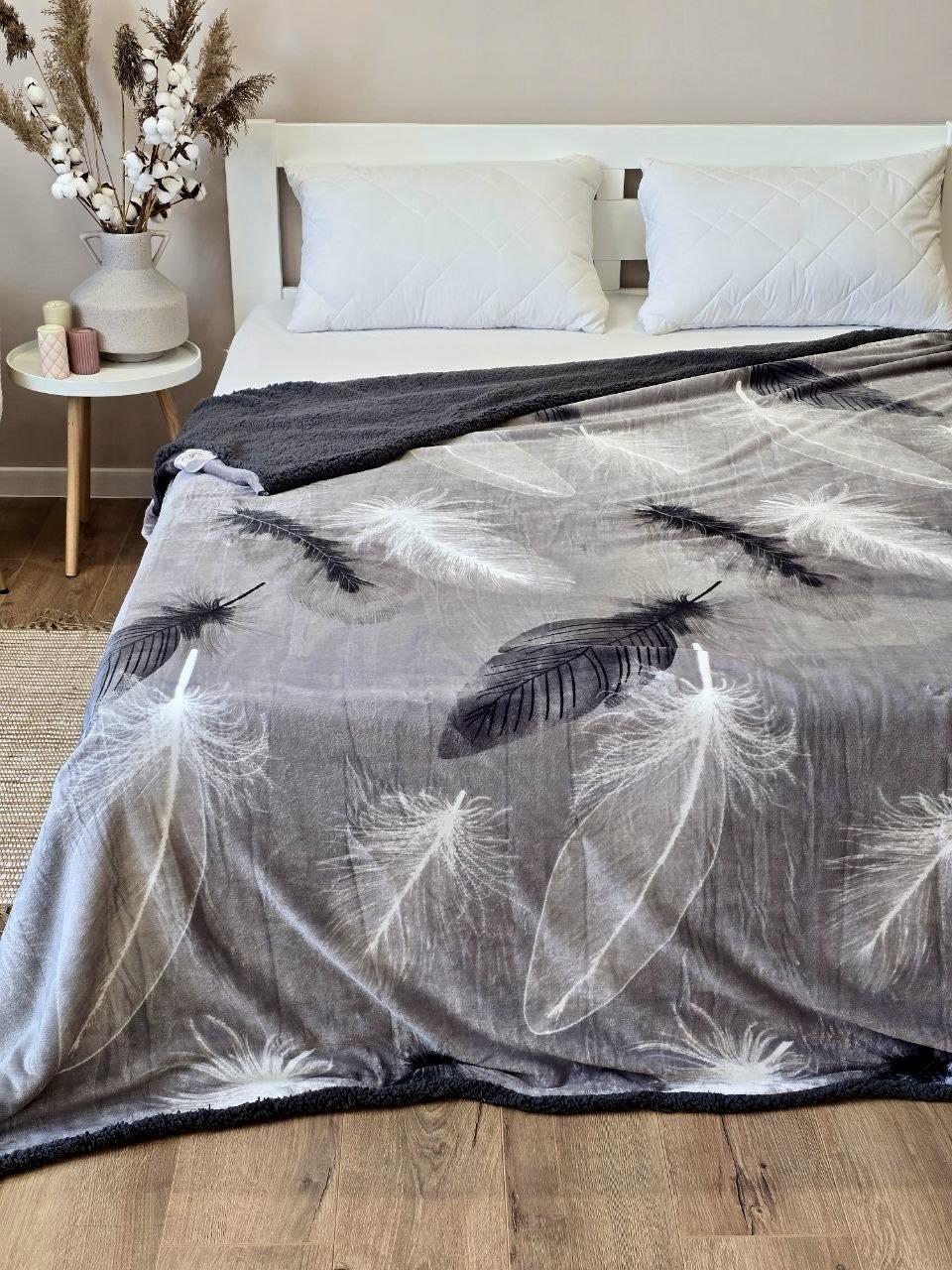 Плед двусторонний Перья велюр-шерсть 150x210 см Синий (27716673) Плед двусторонний Перья велюр-шерсть 150x210 см Синий (27716673)