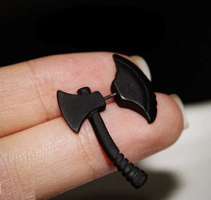 Сережка сокира 1 шт. Чорний (1291767799)