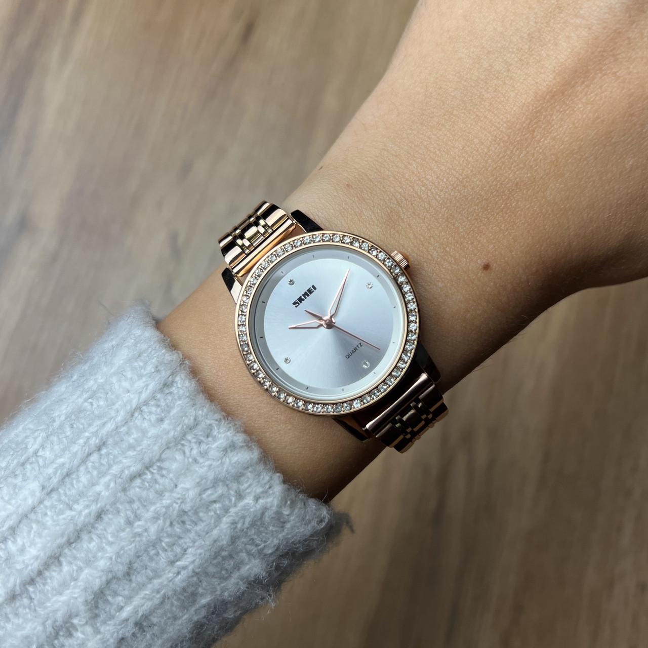 Годинник жіночий металевий Skmei Рожеве золото (z066-2) - фото 2 Годинник жіночий металевий Skmei Рожеве золото (z066-2) - фото 2