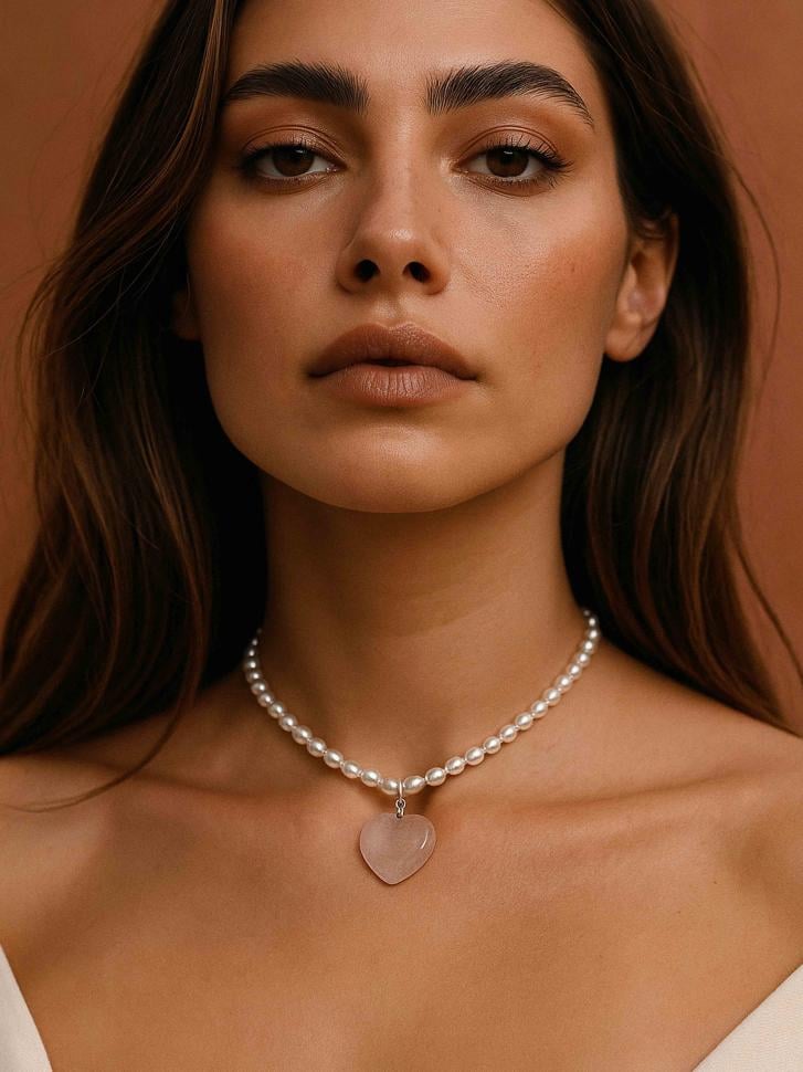 Чокер LeBijou із перлів з рожевим серцем (5239)