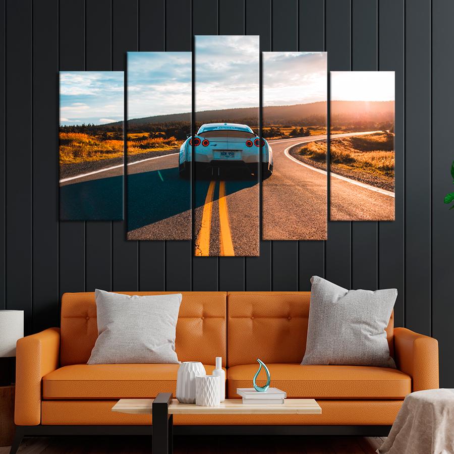 Картина Автомобиль Авто NISSAN GT-R на фоне природы 137x85 см (A1182-5)