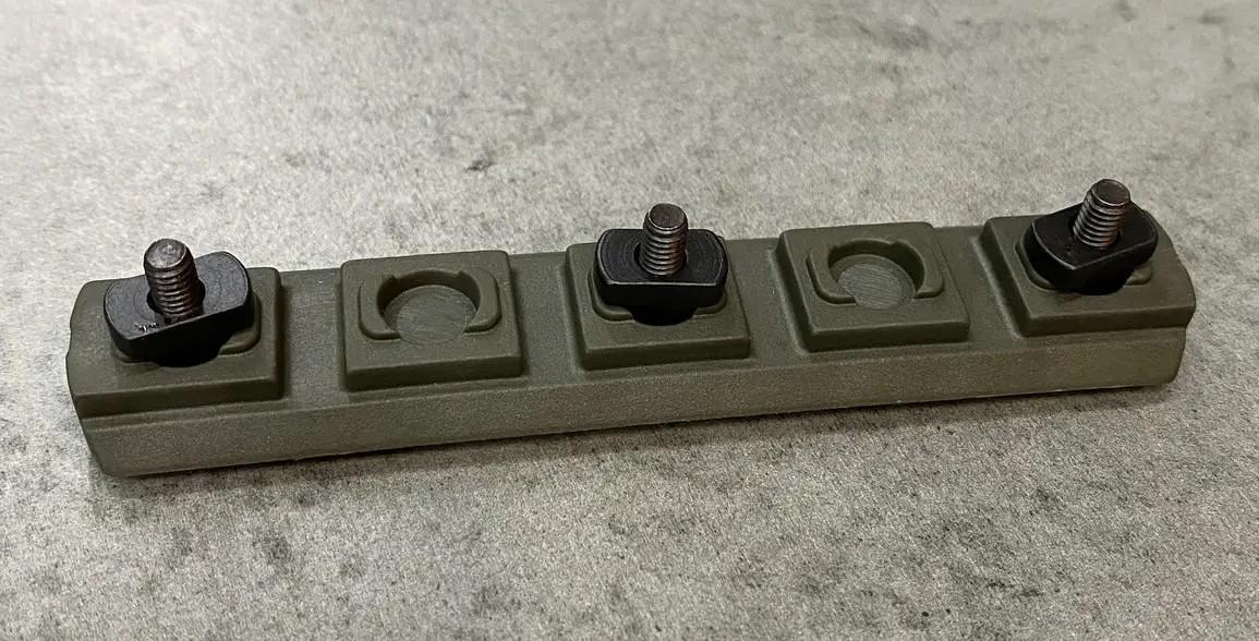Планка Picatinny DLG Tactical DLG-112 на M-LOK/9 Slots Олива (241725) - фото 2 Планка Picatinny DLG Tactical DLG-112 на M-LOK/9 Slots Олива (241725) - фото 2