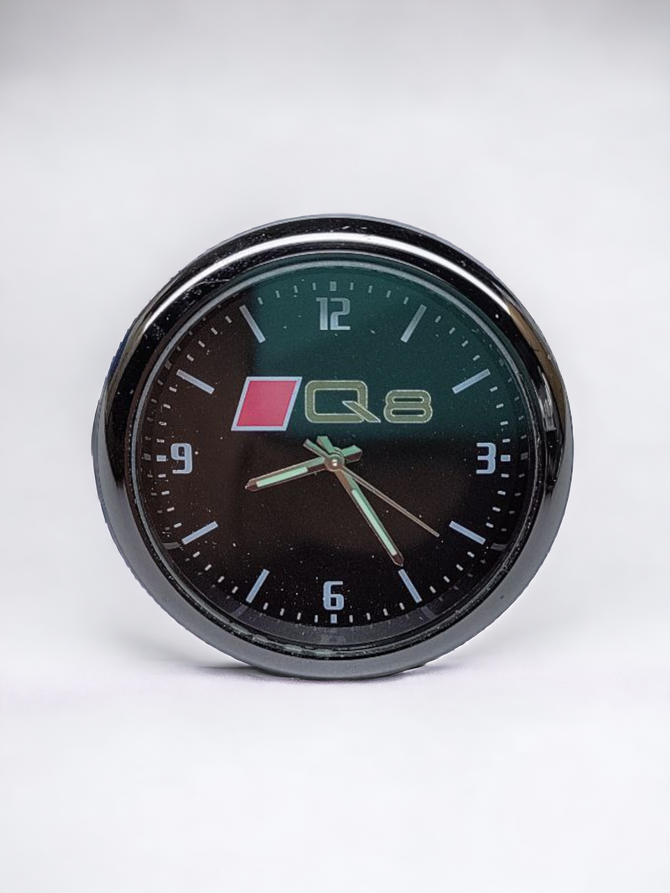 Часы автомобильные Audi Q8 (2224160025)