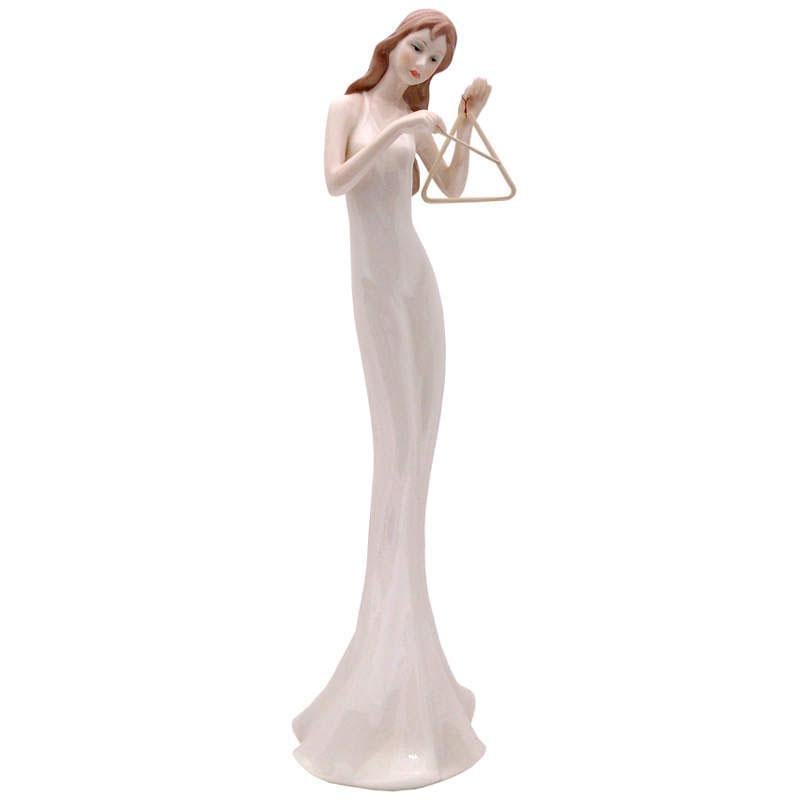 Фигура порценляновая Женщина с музыкальным треугольником 30 см (310-1014) Фигура порценляновая Женщина с музыкальным треугольником 30 см (310-1014)