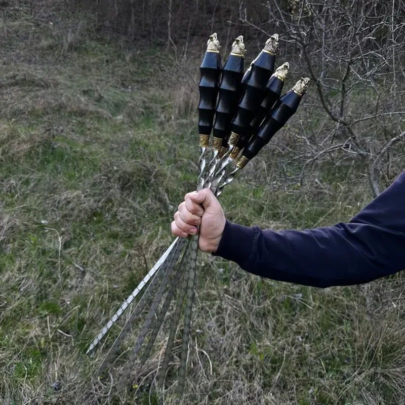 Набір шампурів Ведмідь з литтям та дерев'яною ручкою 6 шт. (SKK58) - фото 3 Набір шампурів Ведмідь з литтям та дерев'яною ручкою 6 шт. (SKK58) - фото 3