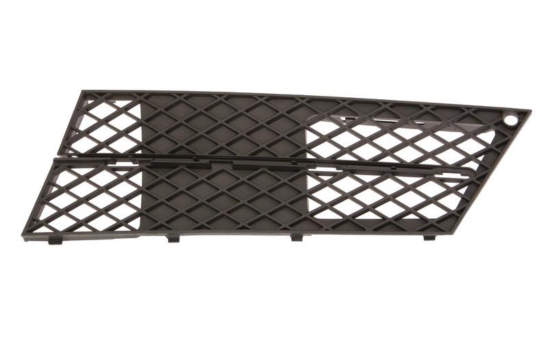 Решетка бампера AVTM BMW 5-Series e60 06-10 левая (1404915)