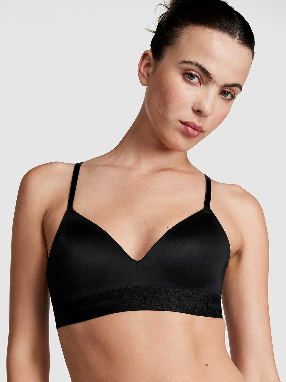 Бюстгальтер безкаркасний з пуш ап Victoria's Secret Pink Wear Everywhere Push-up Wireless Bra 75A Чорний (18259892)