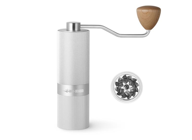 Ручная кофемолка MHW-3BOMBER Racing M1 Silver (G5896S) Ручная кофемолка MHW-3BOMBER Racing M1 Silver (G5896S)