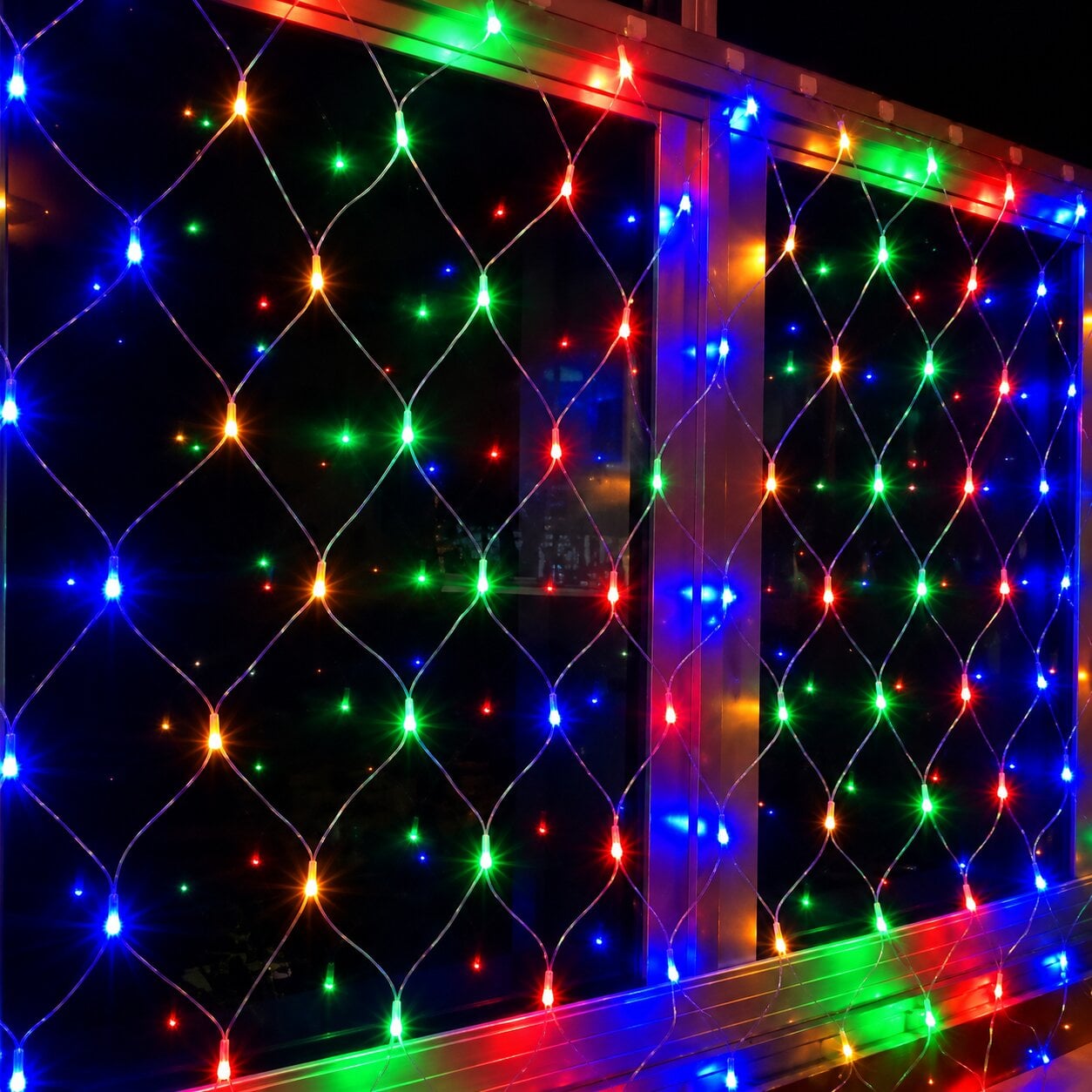 Гирлянда-сетка светодиодная 260LED белый кабель 1,5х1,5 м Разноцветный (10300009)