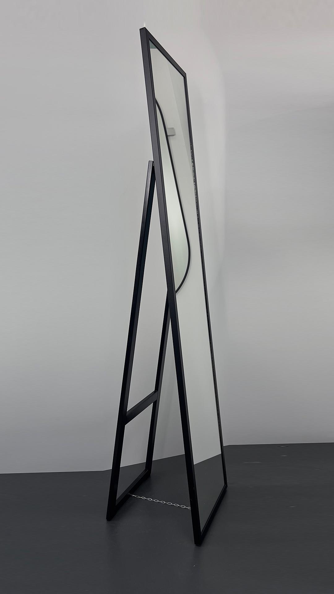 Дзеркало підлогове CRYSTAL GLASS 2290 в прямій рамі 1700х650 мм Чорний (С4238)
